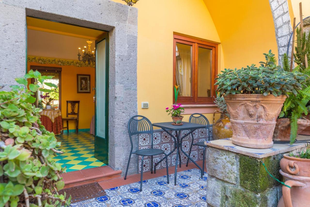 Orchid Corner Guesthouse Мета Экстерьер фото